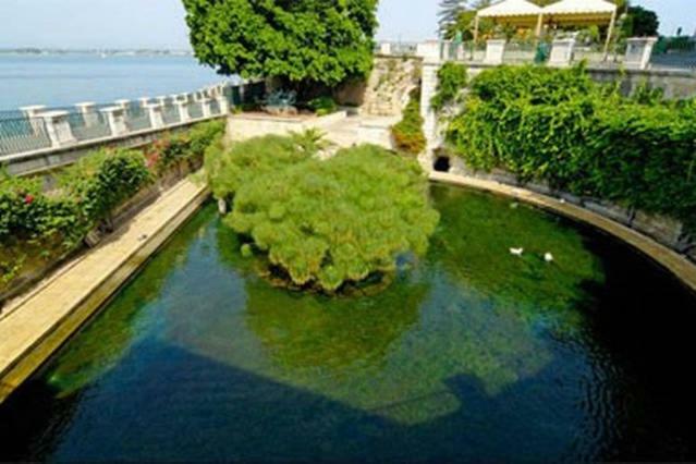 Domus 1333 Al Duomo Villa Syracuse Bagian luar foto