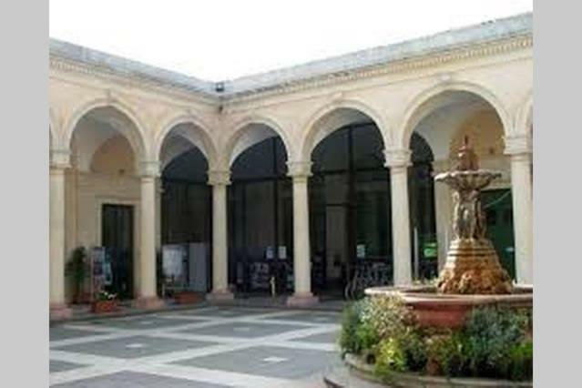 Domus 1333 Al Duomo Villa Syracuse Bagian luar foto